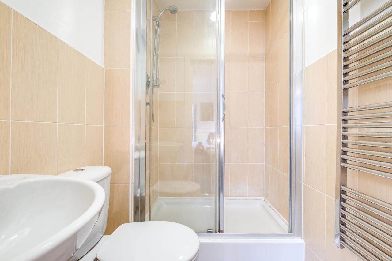 Ebra Stays - Luxury 2 Bedroom Apartment - Birmingham Buitenkant foto