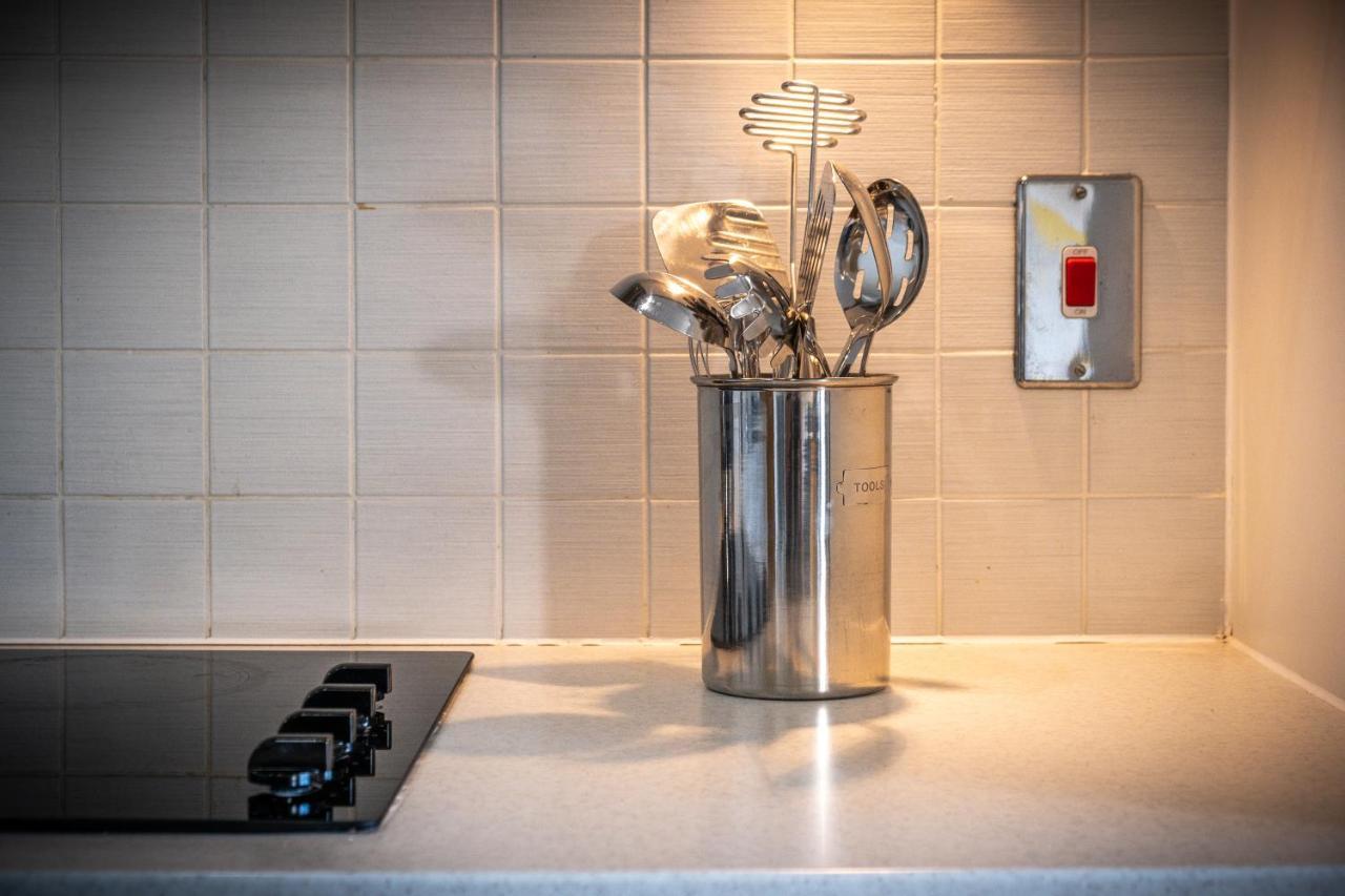 Ebra Stays - Luxury 2 Bedroom Apartment - Birmingham Buitenkant foto